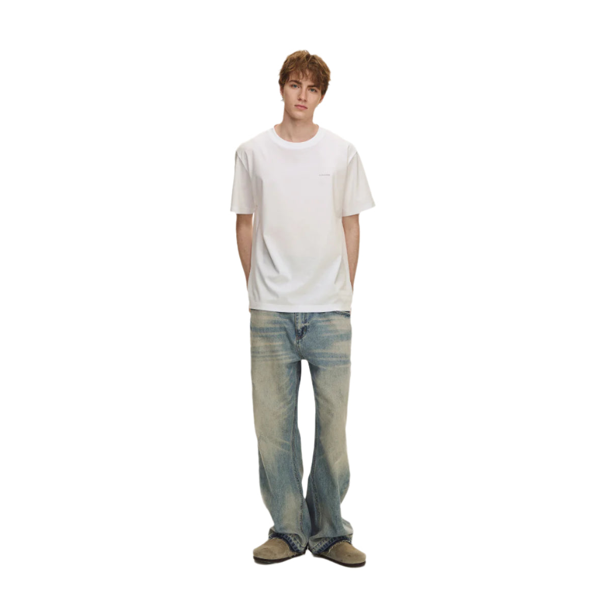 White minimalist yarn cool short sleeves