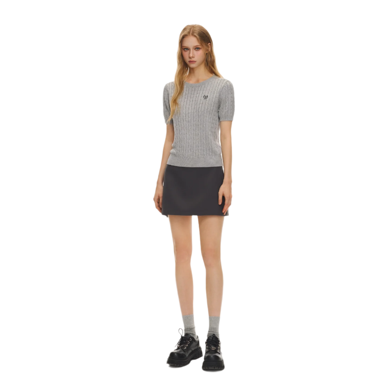 Light grey knitted crew neck short sleeves