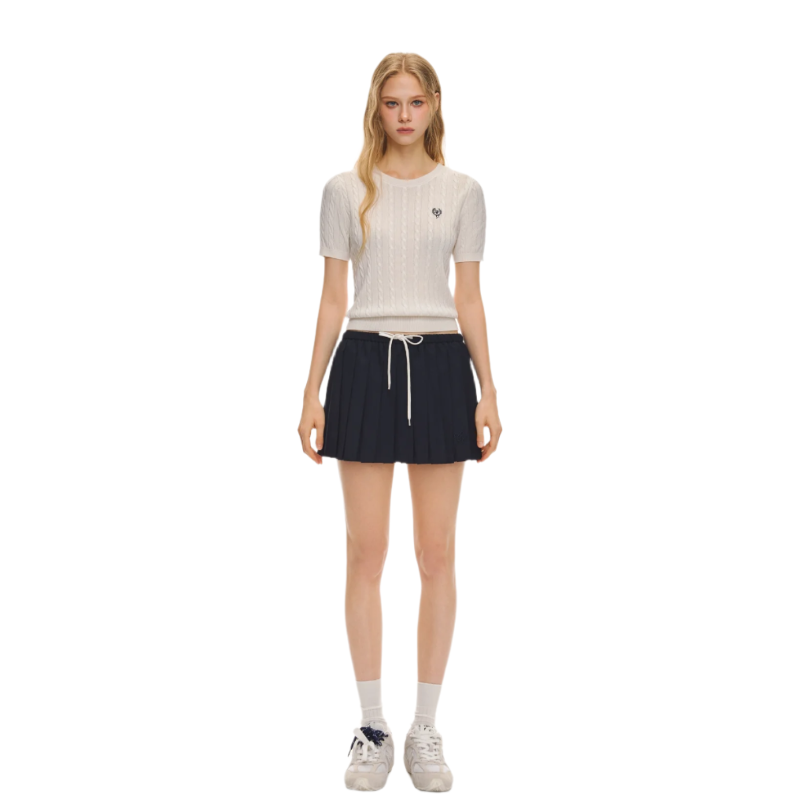 Moonlight white knitted round neck short sleeves