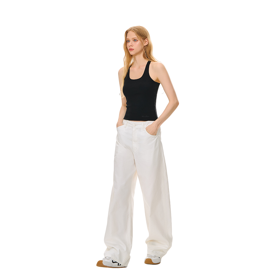 Tencel Wool U-Neck with Built-in Bra Tank Top In Black