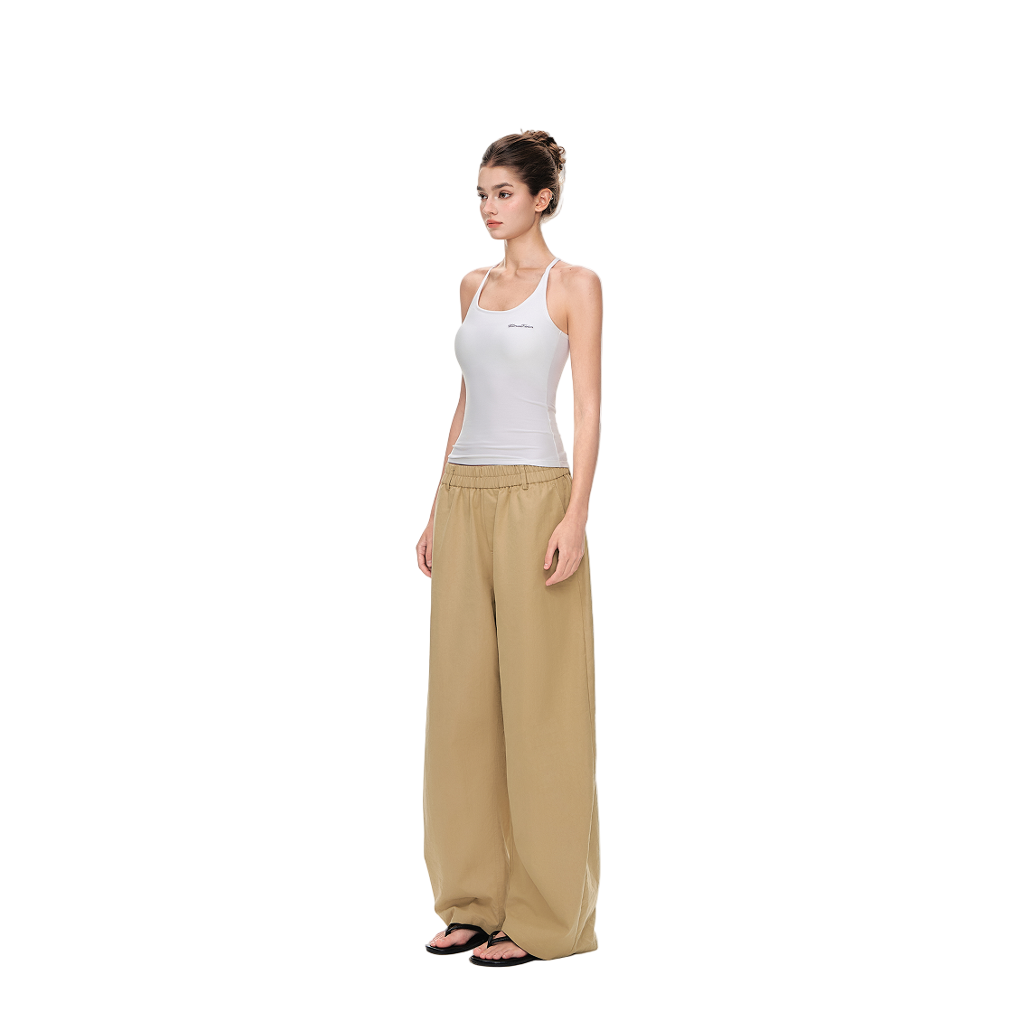 Soft Built-In Bra Halterneck Tank Top In White