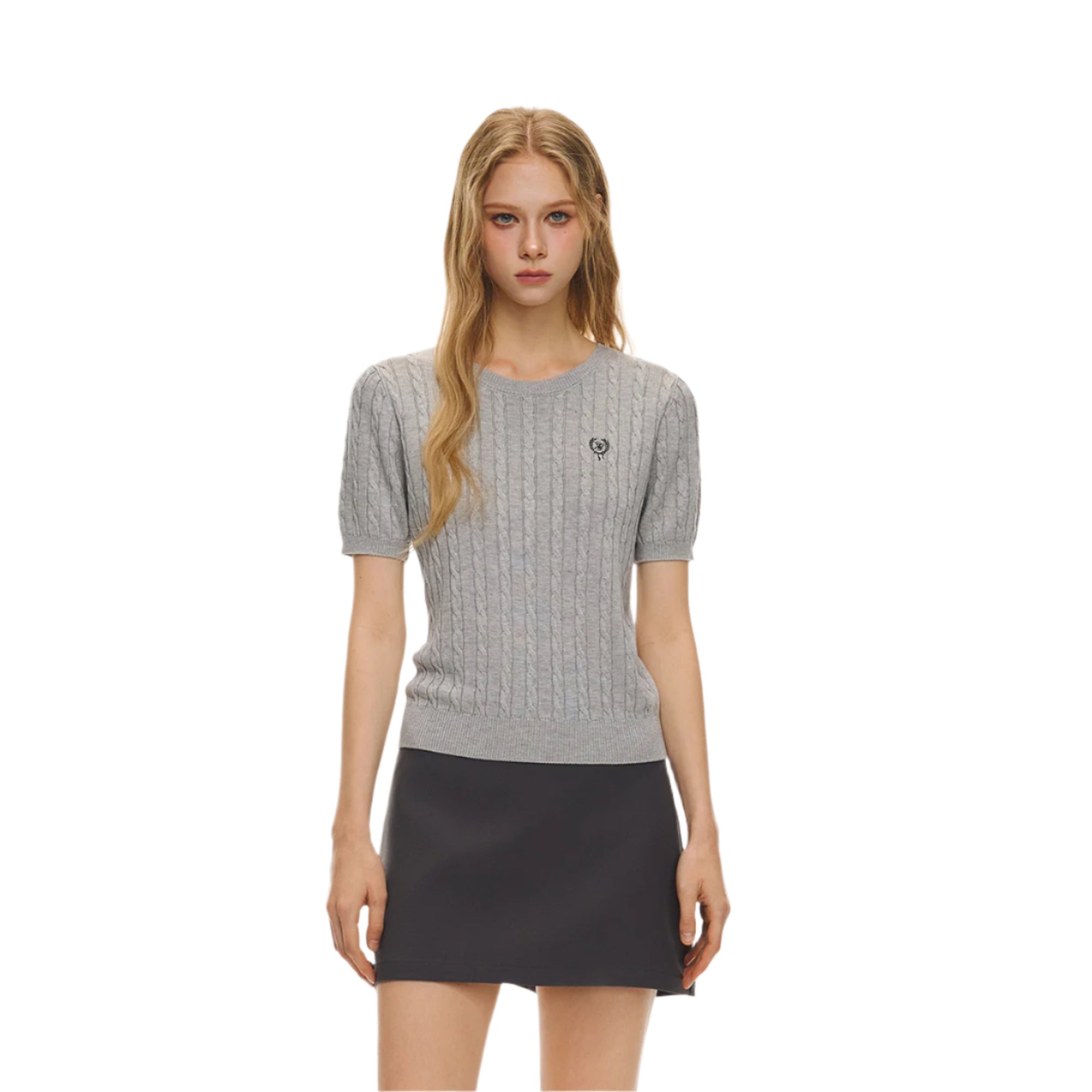 Light grey knitted crew neck short sleeves